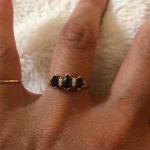 14k Gold Blue Sapphire Ring